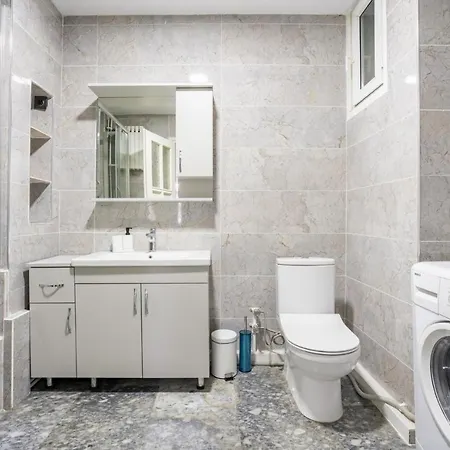 아파트 Spacious Flat Near Caddebostan Coast 이스탄불
